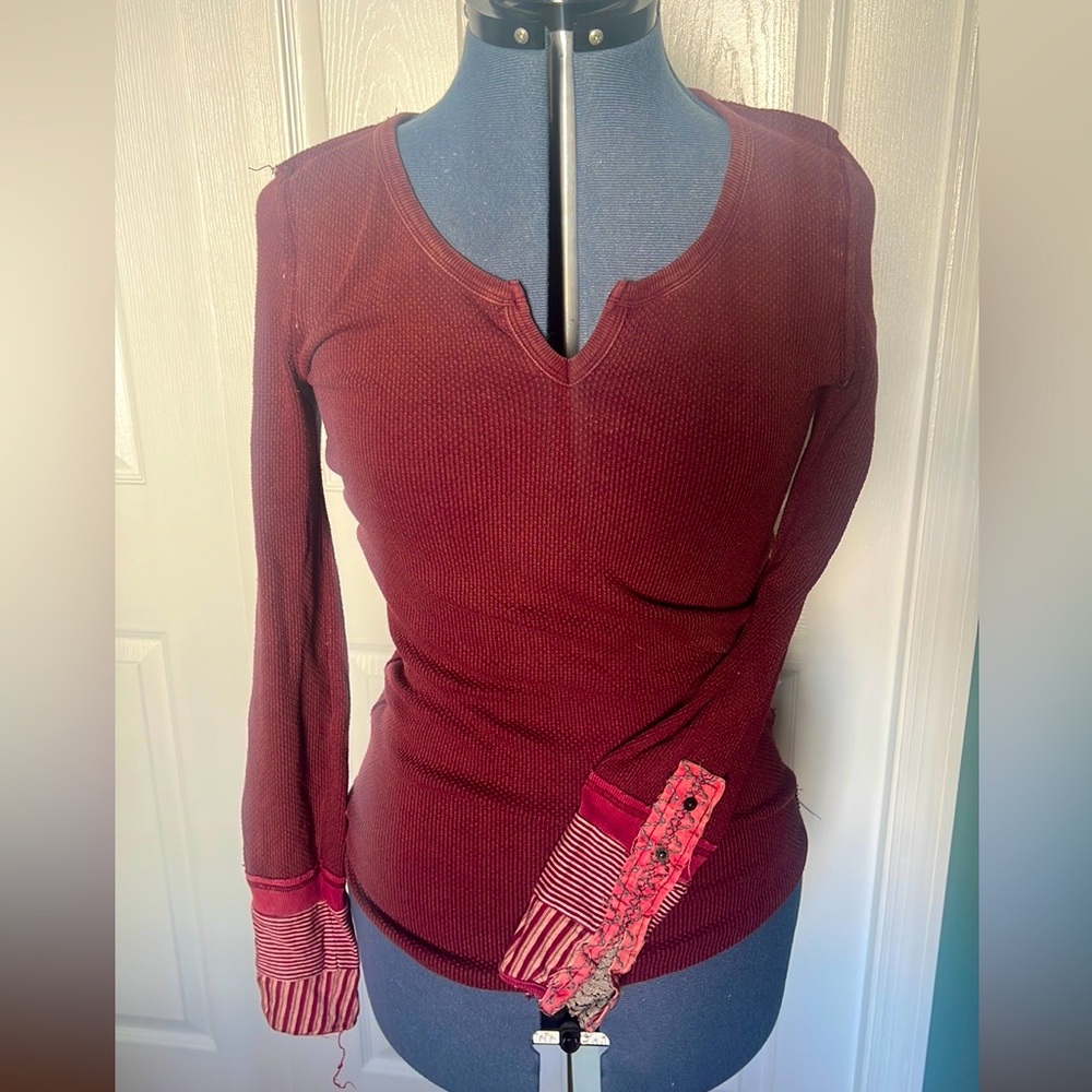 Free People Kyoto Cuff Top in Mulberry. We the Free